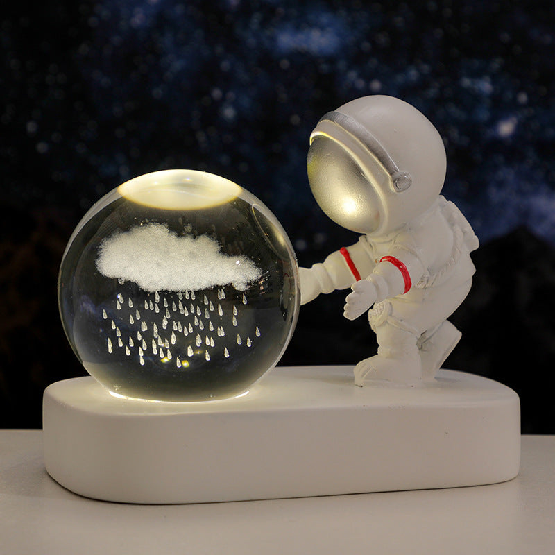 "Galactic Explorer" Glowing Astronaut Crystal Ball Night Light – USB Powered with Warm LED Glow - Nova glow