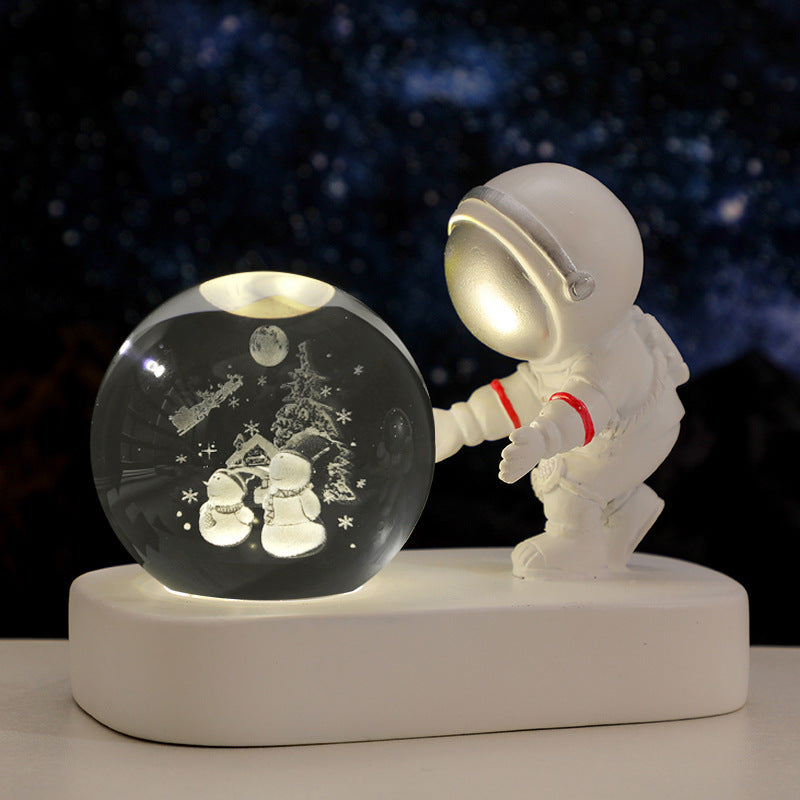 "Galactic Explorer" Glowing Astronaut Crystal Ball Night Light – USB Powered with Warm LED Glow - Nova glow